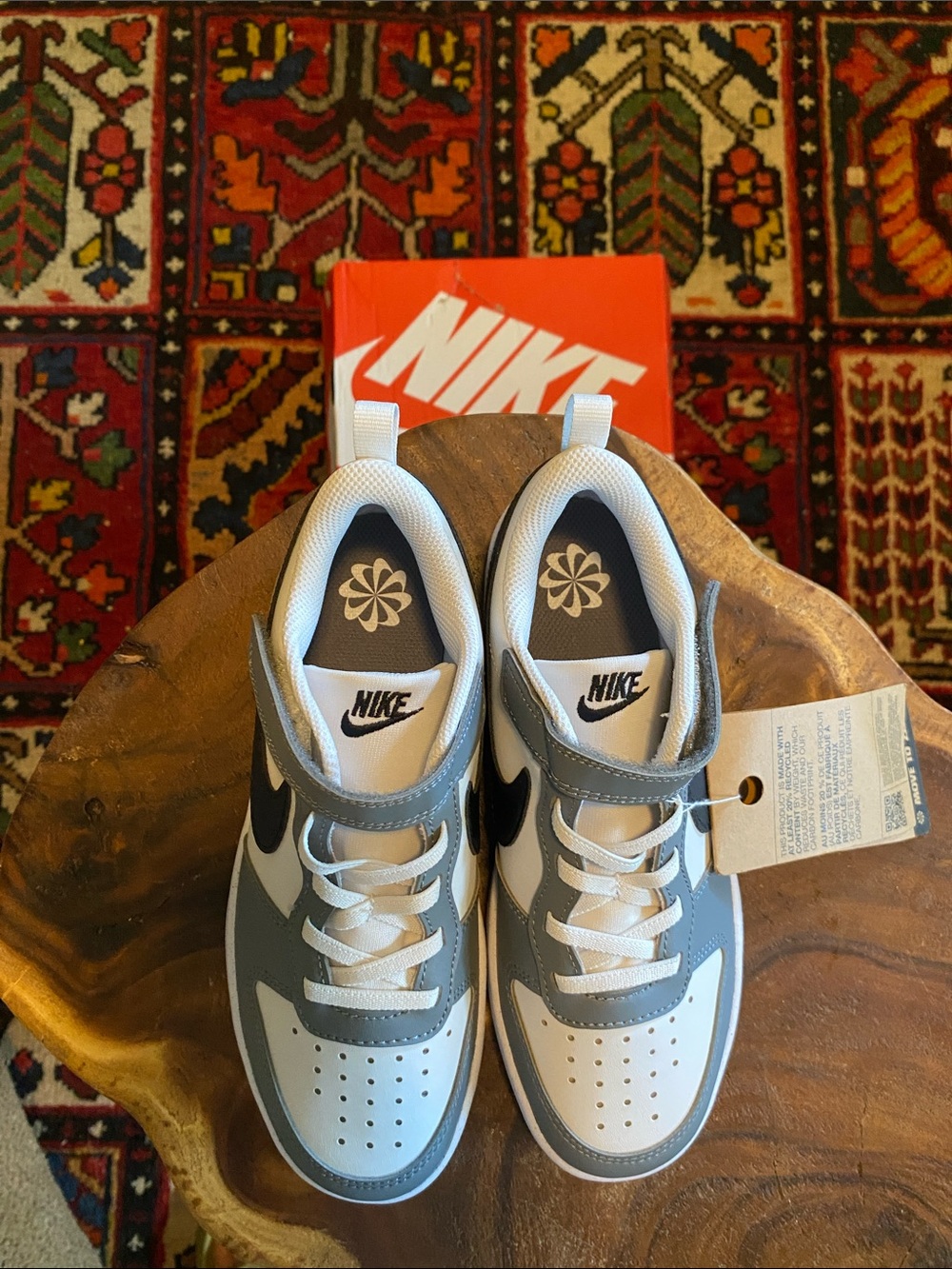 ๐ Nike Court Borough Size 3 Youth New in Original Box and Tags - Picture 9 of 9